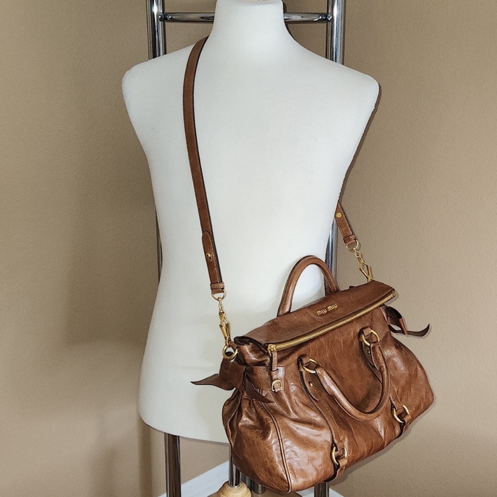 Authentic MIU MIU Vitello Leather Shopper Two-Way Crossbody Bag